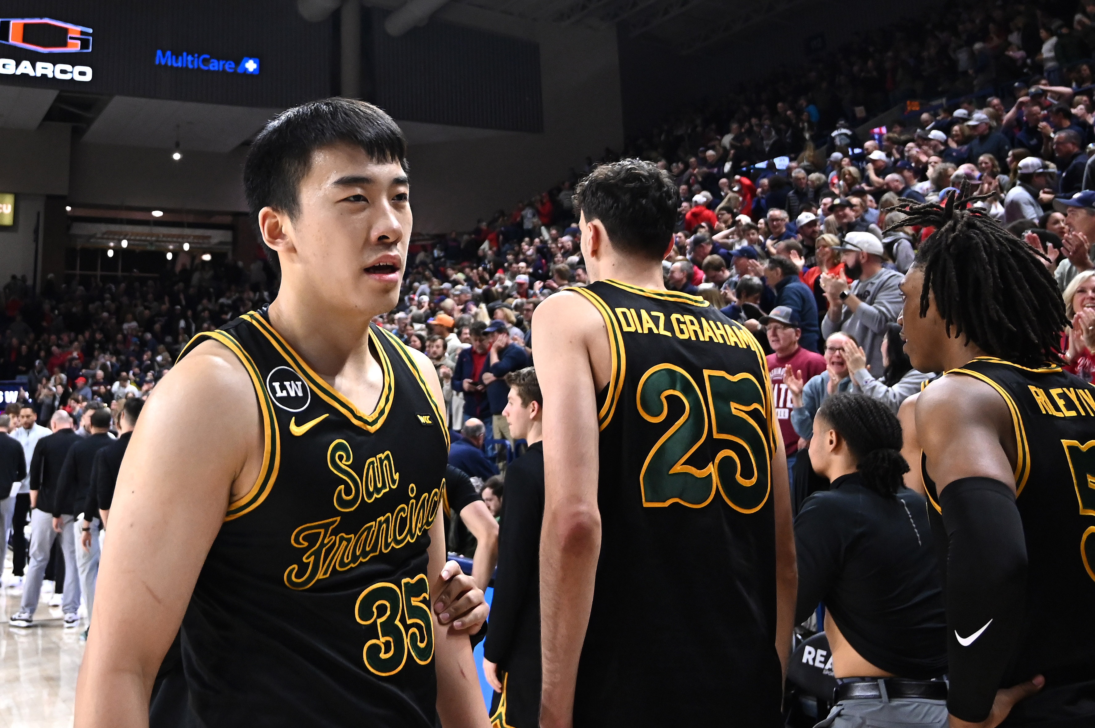乐鱼体育登录入口-媒体人：王俊杰今夏任务繁重 要找适合的学校 还要接受国家队征召